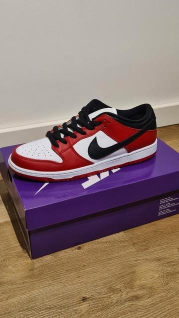 Nike SB Dunk Low Pro J-Pack Chicago Red-Black-White EU44/US1 beschikbaar voor biedingen