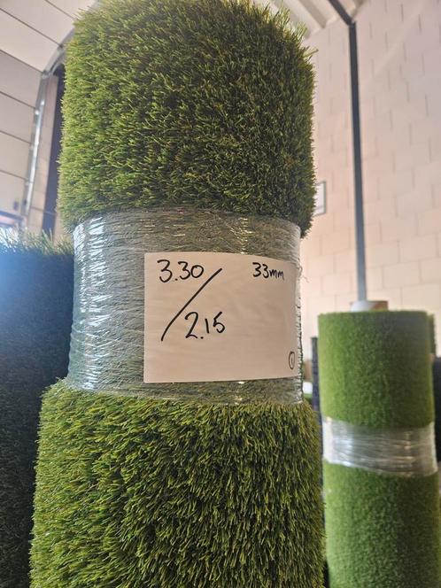 Kunstgras coupon 33mm 2.15 x 3.30 nu voor €100,-, Tuin en Terras, Gras en Kunstgras, Nieuw, 20 m² of meer, Ophalen of Verzenden