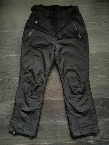 Ski broek maat 40 zwart beschikbaar voor biedingen