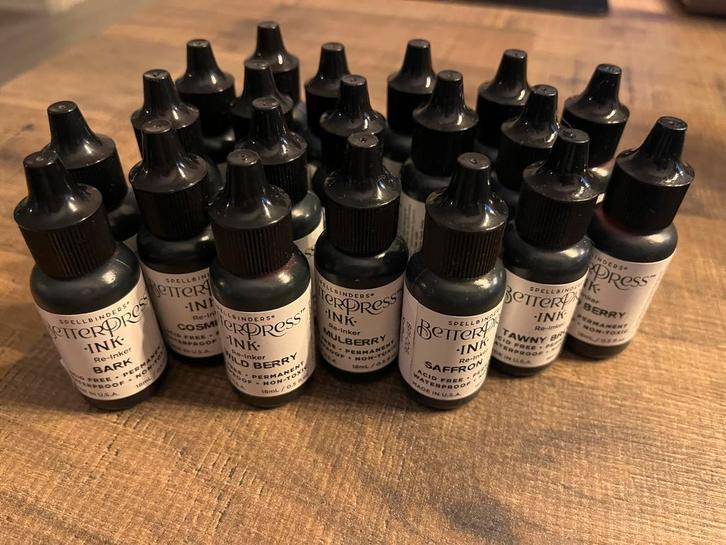 Spellbinders BetterPress inkt navulling – diverse kleuren, Hobby en Vrije tijd, Kaarten | Zelf maken, Nieuw, Overige typen, Overige thema's
