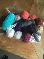 zak met restjes wol, Hobby en Vrije tijd, Ophalen of Verzenden, Gebruikt, Breien of Haken, Wol of Garen