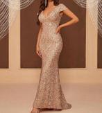 Glinsterende Licht gouden kleur jurk maat L, Kleding | Dames, Jurken, Verzenden, Zo goed als nieuw, Maat 38/40 (M)