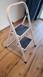 2 step stool, Ophalen, Zo goed als nieuw, Staal