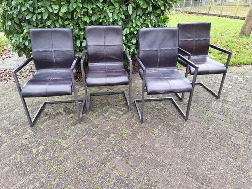 4 industriele leren zwarte stoelen / eetstoelen, Huis en Inrichting, Stoelen, Gebruikt, Vier, Leer, Metaal, Zwart, Ophalen of Verzenden