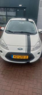 Sportieve Ford Ka 1.2 51KW 2010 Wit, Auto's, Voorwielaandrijving, 1242 cc, 4 cilinders, 4 stoelen