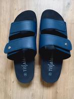 Tissaia blauwe slippers met klittenband maat 38, Slippers, Blauw, Ophalen of Verzenden, Gedragen