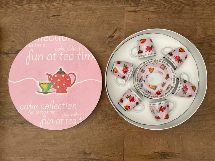 Nieuw Simla poppen servies miniatuur servies nieuw in doos, Kinderen en Baby's, Speelgoed | Speelkeukens, Nieuw, Speelkeuken-accessoire