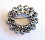 Mooie broche met helder kristallen., Ophalen of Verzenden, Zo goed als nieuw, Zilver, Overige materialen