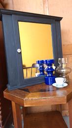 Zwart vintage spiegel kastje, badkamer kast, hangkastje, Ophalen, Gebruikt, Vintage, Minder dan 100 cm