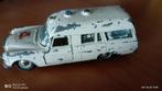 Matchbox Ambulance (2), Hobby en Vrije tijd, Modelauto's | 1:43, Ophalen of Verzenden, Gebruikt, Auto, Matchbox