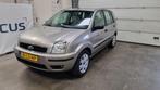 Ford Fusion 1.4-16V Luxury Dealer 1e eigenaar NAP Trekhaak A, Auto's, Ford, Origineel Nederlands, Te koop, Zilver of Grijs, 5 stoelen