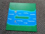 Lego grondplaat 32 x 32. Adv. 2, Kinderen en Baby's, Speelgoed | Duplo en Lego, Ophalen of Verzenden, Zo goed als nieuw, Complete set