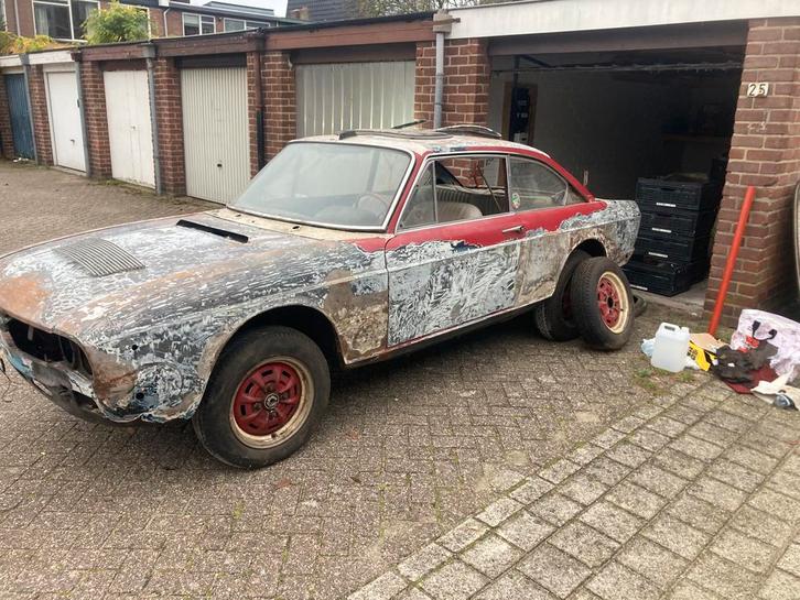 Lancia flavia 2000 coupe, Auto's, Oldtimers, Particulier, Open dak, Lancia, Benzine, Coupé, Handgeschakeld, Grijs, Velours, Voorwielaandrijving