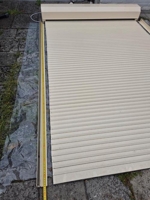 Rolluik met afstandsbediening, Doe-het-zelf en Verbouw, Rolluiken, Zo goed als nieuw, 200 cm of meer, 150 tot 200 cm, Crème of Beige