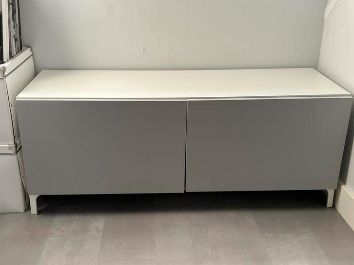 IKEA BESTA kast met l.grijze fronten, Huis en Inrichting, Kasten | Televisiemeubels, Gebruikt, Minder dan 100 cm, 100 tot 150 cm