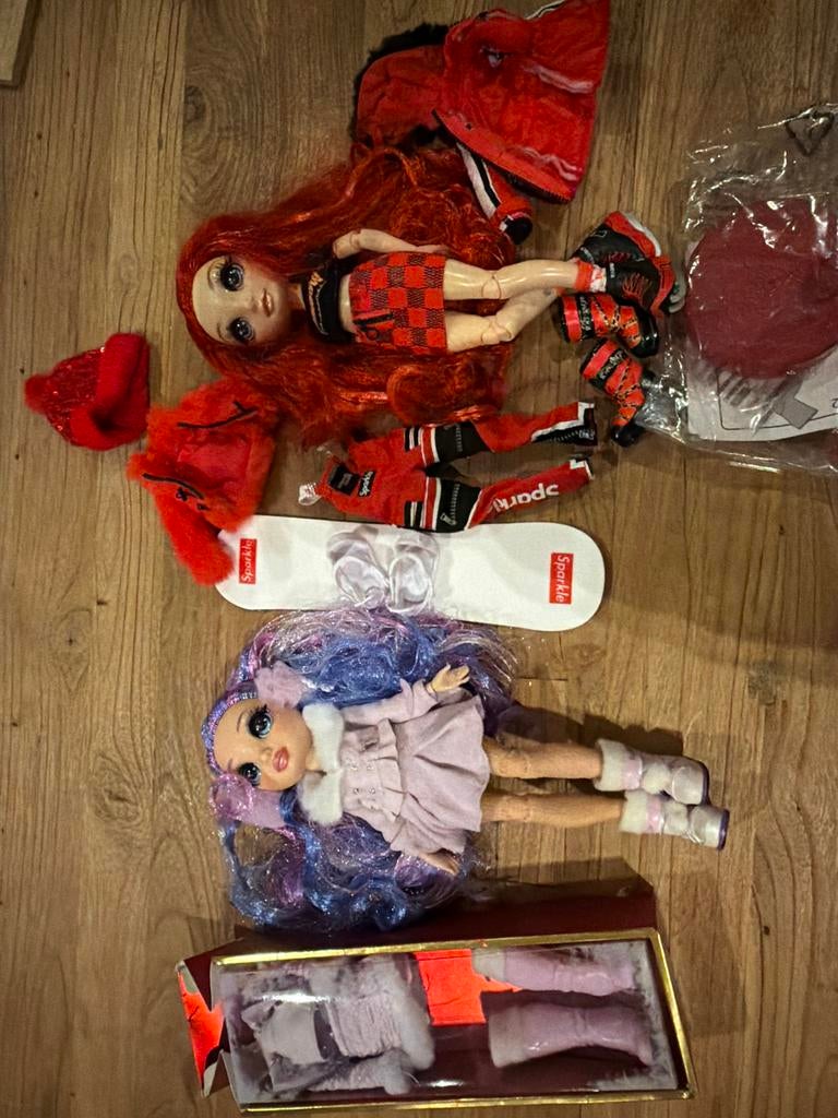 Rainbow High Poppen Set, Kinderen en Baby's, Speelgoed | Poppen, Ophalen of Verzenden, Zo goed als nieuw, Barbie