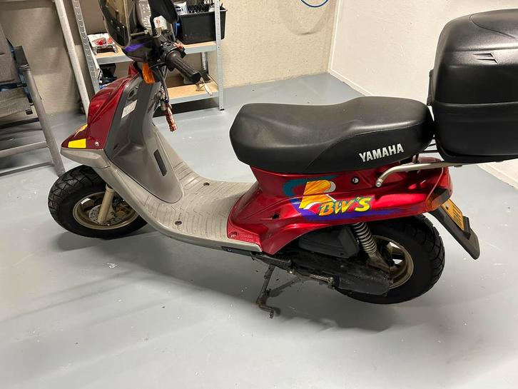 Yamaha BWS, Fietsen en Brommers, Scooters | Yamaha, Zo goed als nieuw, Overige modellen, Maximaal 45 km/u, Benzine, Ophalen