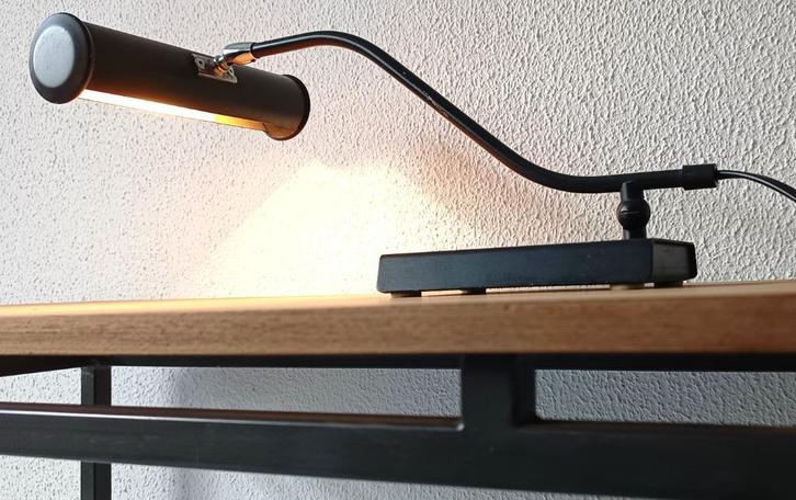 Oude zwarte  pianolamp in de stijl van Anvia - jaren 70, Antiek en Kunst, Antiek | Lampen, Ophalen of Verzenden