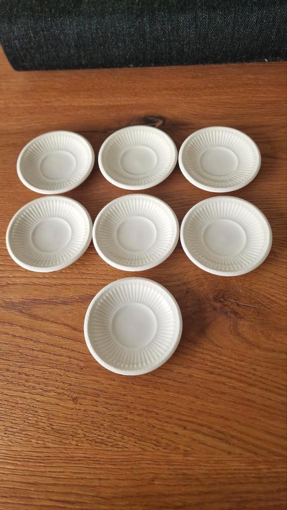 Wedgwood Edme 7 bonbonbordjes 8 cm theetipjes, Huis en Inrichting, Keuken | Servies, Zo goed als nieuw, Overige typen, Wedgwood