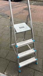 Trap, Doe-het-zelf en Verbouw, Ladders en Trappen, Ophalen, Zo goed als nieuw, Minder dan 2 meter