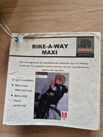 Bike-a-way maxi. Deryan voetenzak voor fietszitje achterop beschikbaar voor biedingen