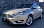 Ford Focus Wagon 1.0 Titanium Camera|Nieuwe Distributie|Appl, Auto's, Gebruikt, Met garantie (alle), Beige, Origineel Nederlands