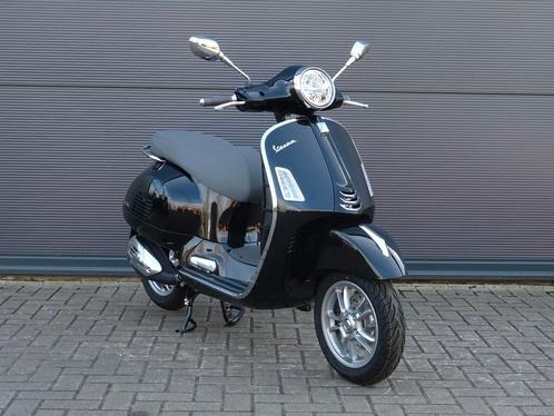 Vespa GTS 310 nieuw ABS  2025  AKTIE AANBIEDING ( 300 ), Motoren, Motoren | Overige merken, Bedrijf, Scooter, 12 t/m 35 kW