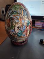 Decoratief Ei met Aziatische Voorstelling, Antiek en Kunst, Ophalen of Verzenden