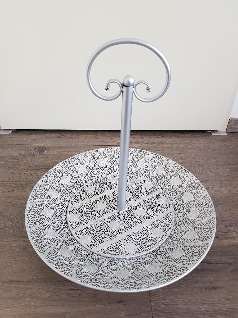 Grote etagère 1-laags -- doorsnede 42 cm -- zilverkleurig, Ophalen of Verzenden, Zo goed als nieuw