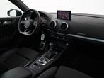 Audi A3 Sportback 35 TFSI CoD S-Line | Schuifdak | Zondag Op, 12 maanden, Stof, 4 cilinders, Bedrijf