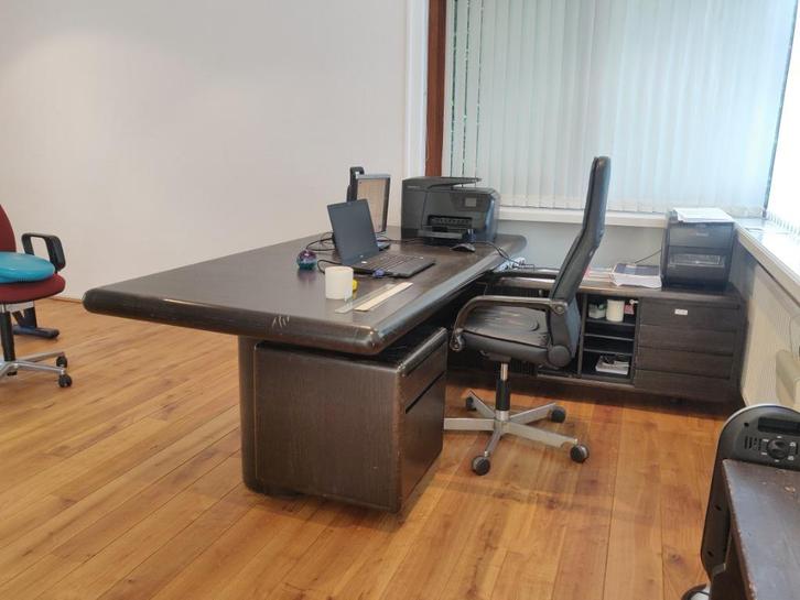 Directiebureau hoek, Huis en Inrichting, Bureaus, Gebruikt, Bureau, Ophalen