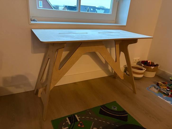 Händig Design Bureau - Inklapbaar & Schroefloos, Huis en Inrichting, Tafelonderdelen, Zo goed als nieuw, Tafelblad, 100 tot 150 cm