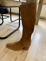 Alma en Peina cognac suede laarzen nieuw! Maat 39, Kleding | Dames, Schoenen, Ophalen of Verzenden, Zo goed als nieuw, Bruin, Hoge laarzen