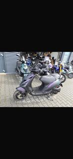Piaggio zip 4t iget 2021, Ophalen, Gebruikt, Zip