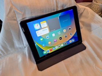 Apple iPad (2021) - 10.2 inch - WiFi - 64GB - Grijs beschikbaar voor biedingen