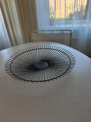 Design fruitschaal fruitmand Draadmand zwart Mid Century beschikbaar voor biedingen