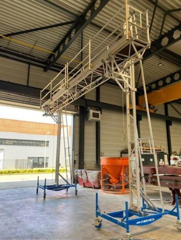 werksteiger werkbrug steigerbrug 2 complete sets  beschikbaar voor biedingen