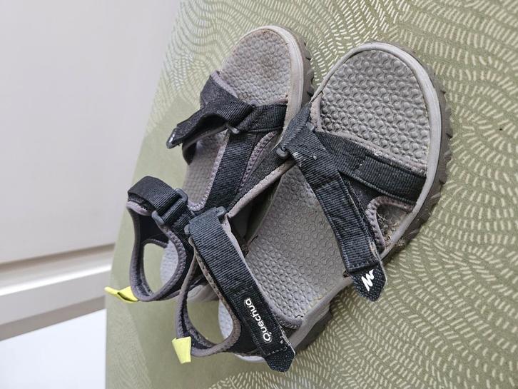 quechua sandaal, geschikt voor in water, Kinderen en Baby's, Kinderkleding | Schoenen en Sokken, Gebruikt, Jongen of Meisje, Ophalen of Verzenden