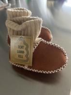 Baby schoentjes schapenvacht NIEUW, Ophalen of Verzenden, Zo goed als nieuw, Jongetje of Meisje, Schoentjes