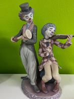 LLadro beeldjes, Ophalen
