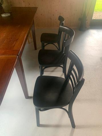 3 bistro stoelen zwart beschikbaar voor biedingen