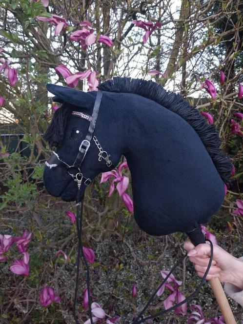 Handgemaakte hobbyhorse/stokpaard, Hobby en Vrije tijd, Overige Hobby en Vrije tijd, Nieuw, Ophalen of Verzenden