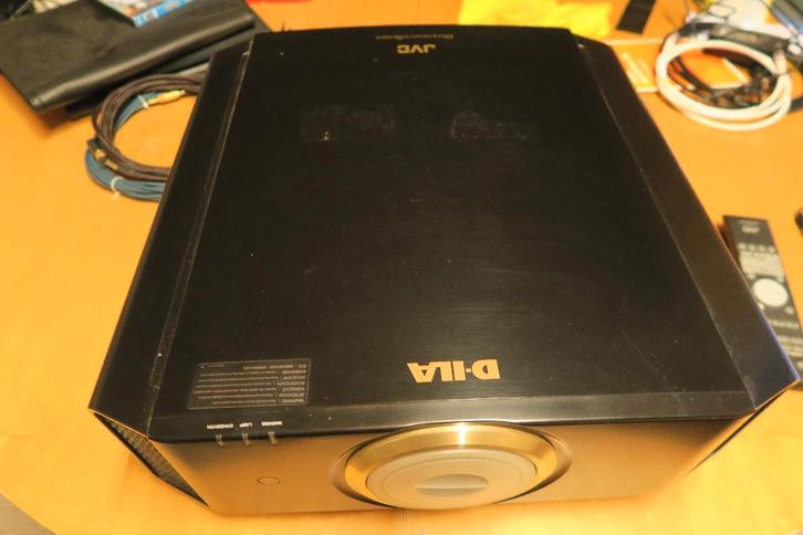 JVC DLA X45 Reference beamer + 120 inch projectiescherm, Audio, Tv en Foto, Beamers, Gebruikt, LCOS, Full HD (1080), Ophalen