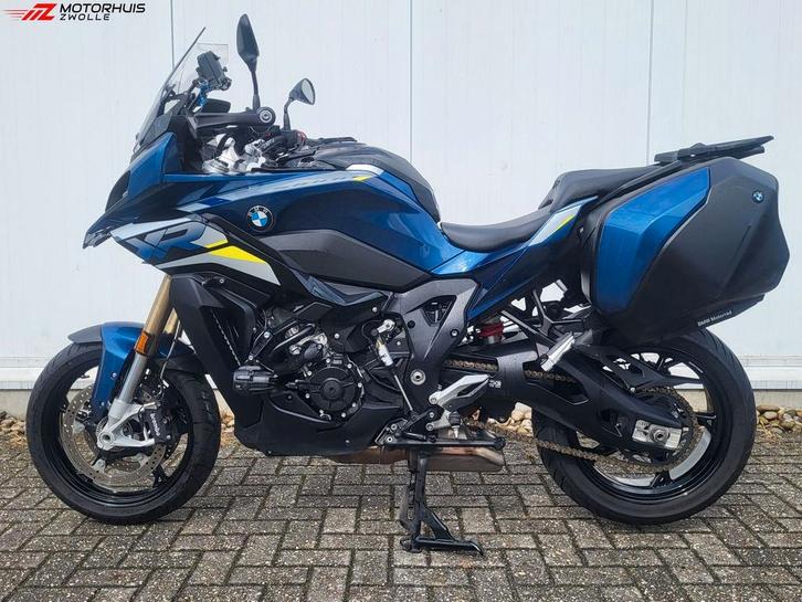 BMW S 1000 XR (bj 2024 - 9.522 km) 2 Zijkoffers, Motoren, Motoren | BMW, Bedrijf, Overig, 4 cilinders