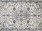 Handgeknoopt Perzisch wol Keshan tapijt medallion 138x215cm, Persian Perzisch vintage oosters hype, Crème, 100 tot 150 cm, 200 cm of meer