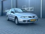 Mitsubishi Carisma 1.6 GL Match | 1e Eigenaar + Automaat |, Auto's, Mitsubishi, Stof, Gebruikt, 4 cilinders, Sedan