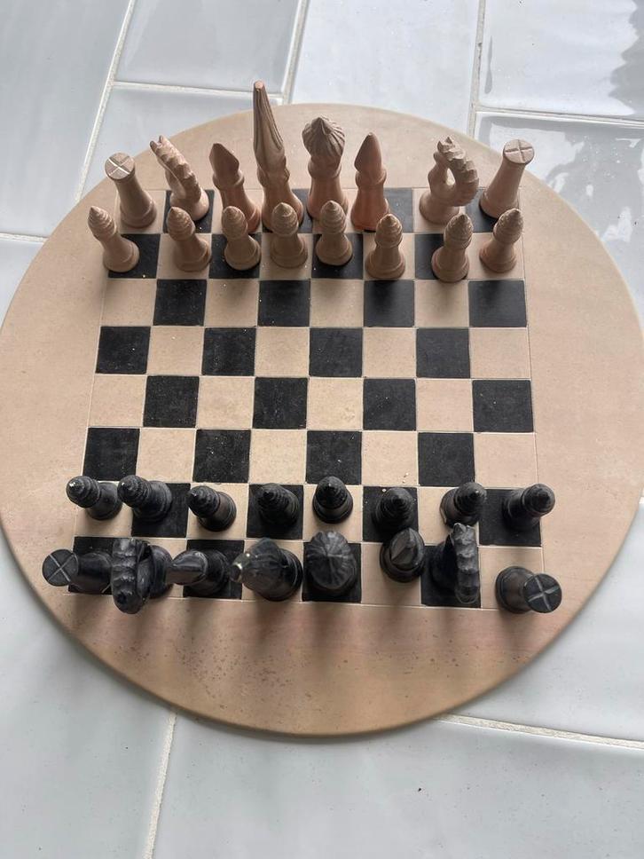 Natuurstenen Schaakbord - Handgemaakt Uniek Stuk, Hobby en Vrije tijd, Gezelschapsspellen | Bordspellen, Ophalen of Verzenden