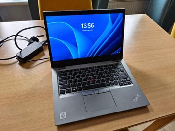 Lenovo 13.3" FHD touchscreen/i5 10Th Gen/16GB DDR4/256GB m2 beschikbaar voor biedingen