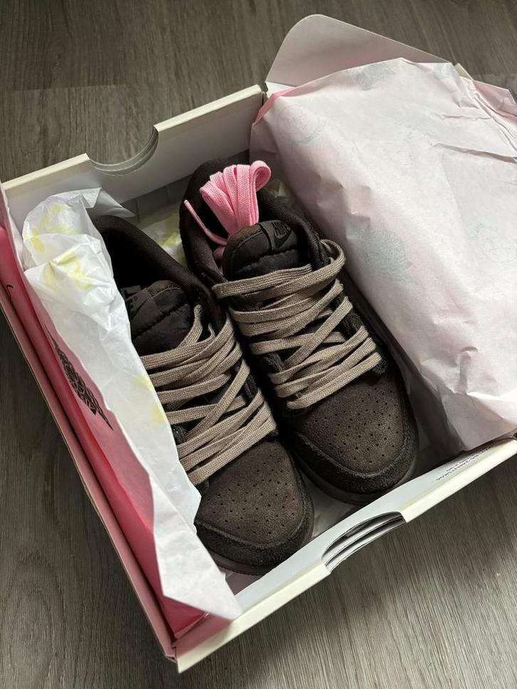 Nike Air Jordan 1 Low OG SP Travis Scott – Origineel, Kinderen en Baby's, Kinderkleding | Schoenen en Sokken, Zo goed als nieuw