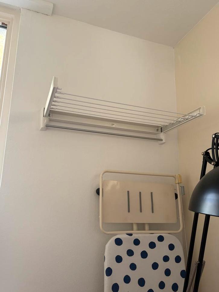 Inklapbaar kledingrek voor aan de muur, Witgoed en Apparatuur, Strijkijzers en Strijkplanken, Gebruikt, Ophalen